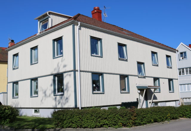 image-10018